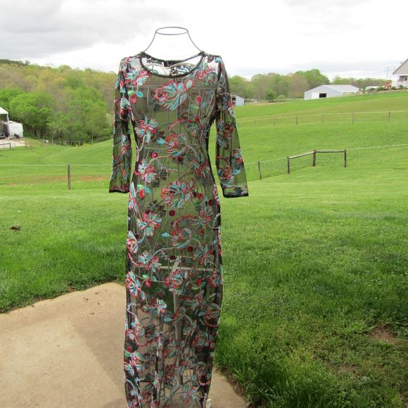 long sheer dress / beach dress  x small - Picture 3 of 3